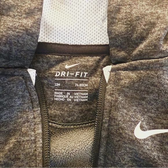 Nike Dri-FIT Baby Tracksuit Set (12M) Hoodie + Joggers | Black/Gray | Unisex - Picture 5 of 5